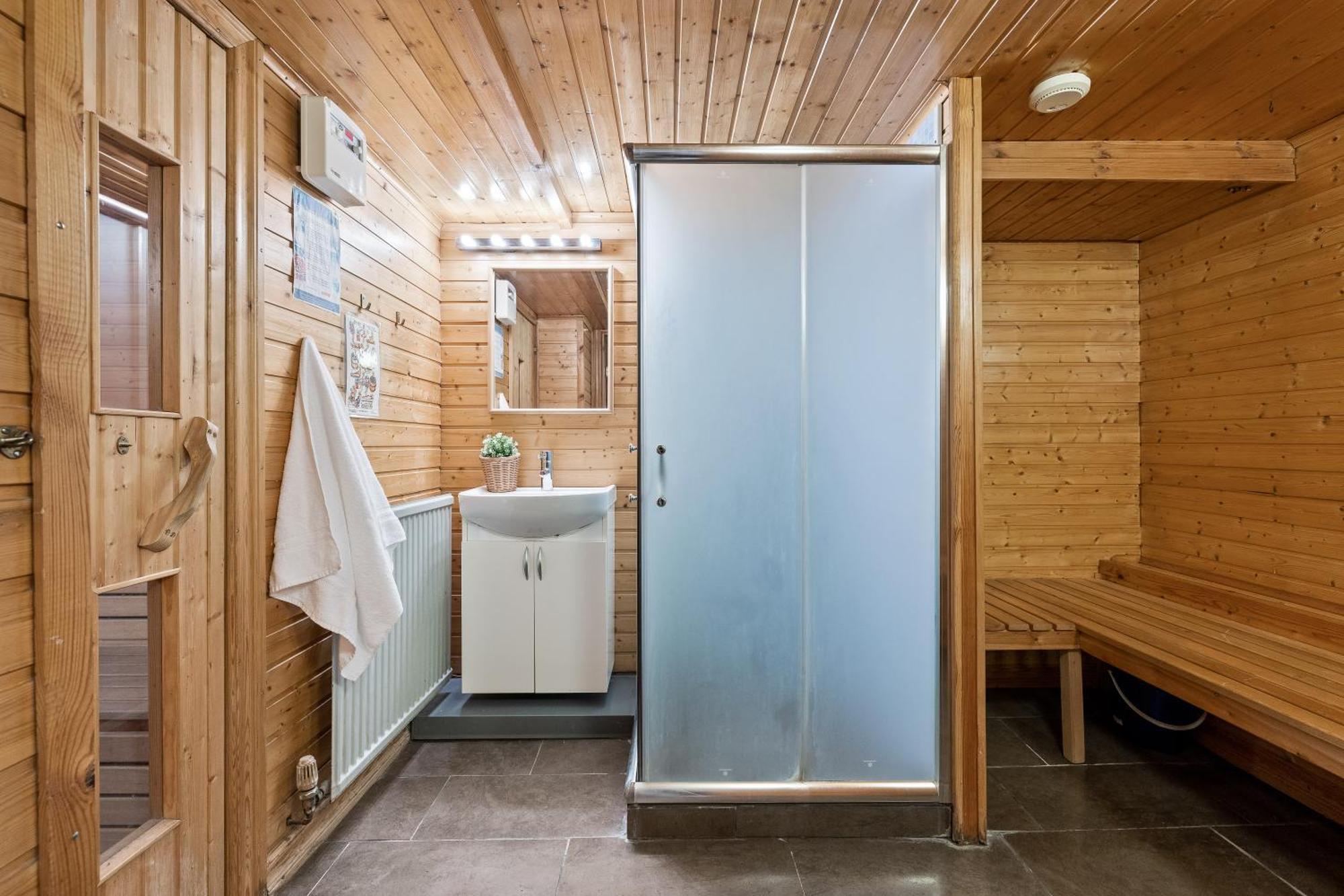 Massive Villa In Downtown Reykjavik With A Sauna 外观 照片